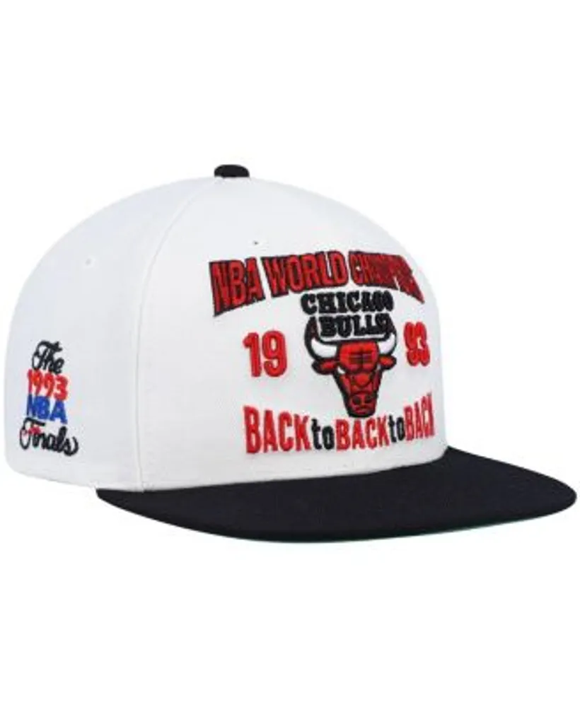 Mitchell & Ness Chicago Bulls NBA Team Trucker Hat - Black - One Size