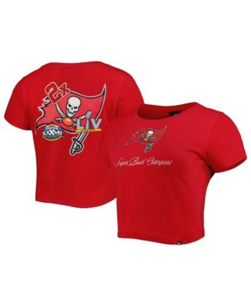 New Era Women's Red Tampa Bay Buccaneers Historic Champs T-shirt