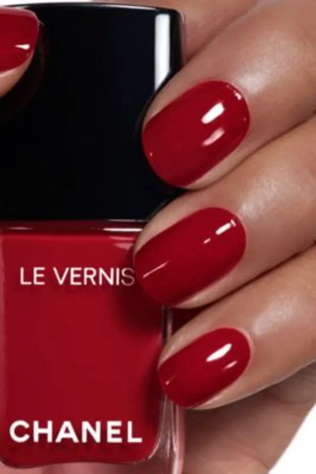 Chanel Frenzy Le Vernis Nail Colour Dupes & Swatch Comparisons