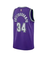 Nike Men's Giannis Antetokounmpo Milwaukee Bucks Statement Swingman Jersey  - Macy's