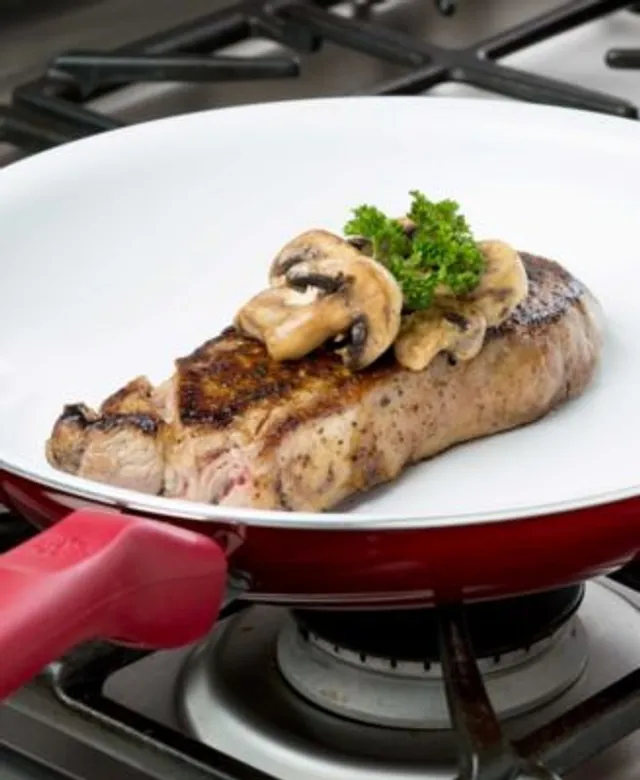 Le Creuset Hard Anodized Aluminum Nonstick 11 Crepe Pan - Macy's