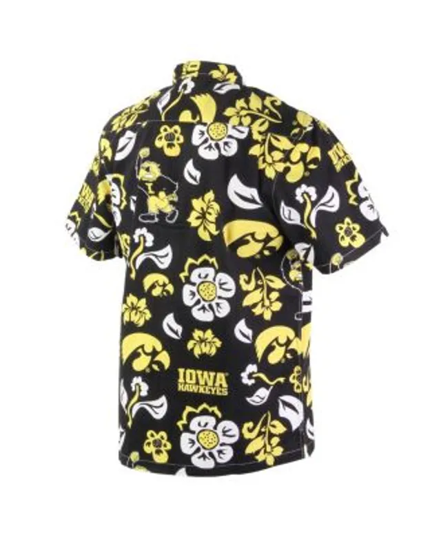 Colosseum Men's Black Iowa Hawkeyes Free Spirited Mesh Button-Up Baseball  Jersey - Macy's in 2023