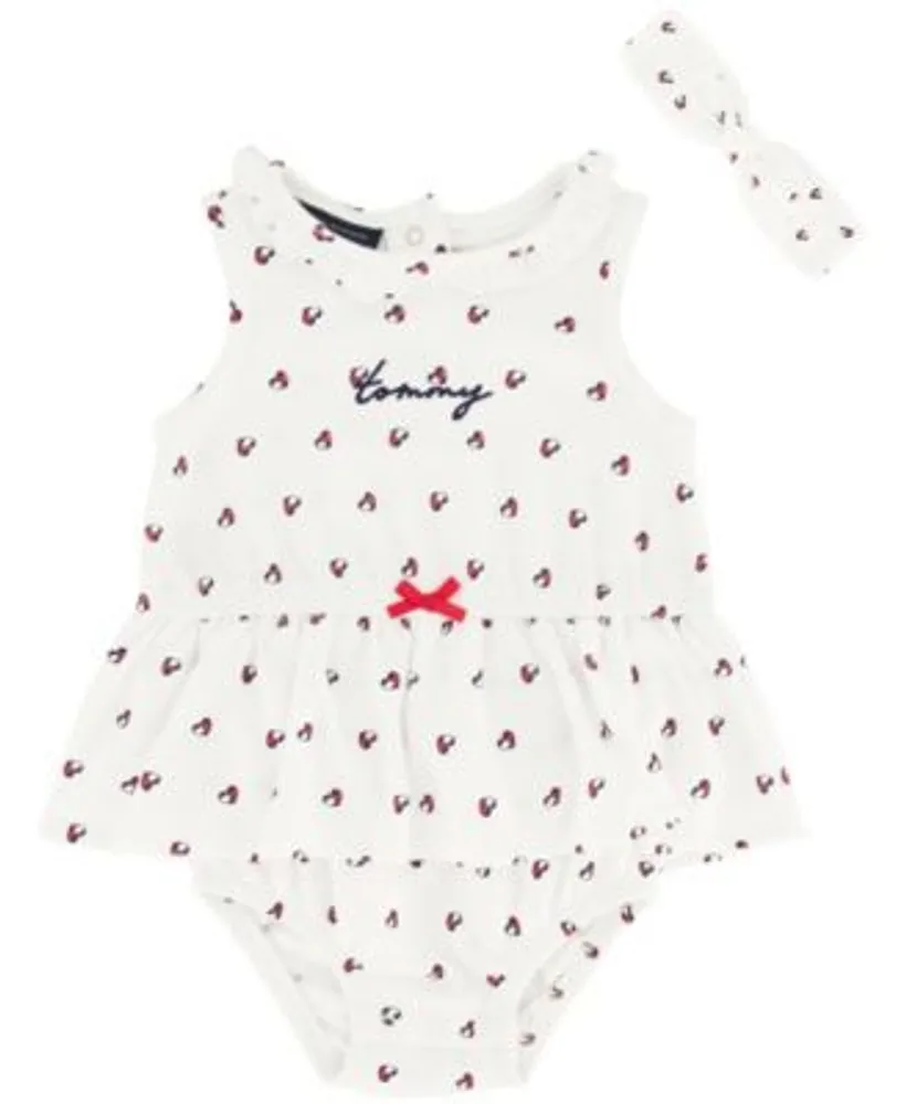 menu stavelse Vil Tommy Hilfiger Baby Girls Logo Heart Print Pique Sun Suit and Headband, 2  Piece Set | The Shops at Willow Bend