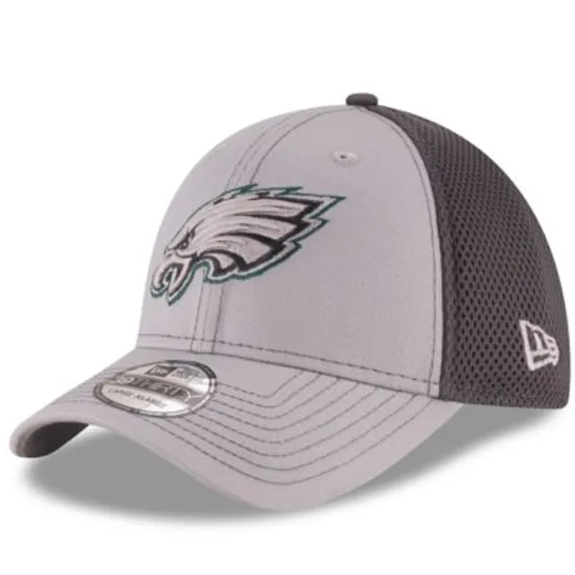 Men's New Era Black Philadelphia Eagles NFL 100 Sideline Team Skull Cap