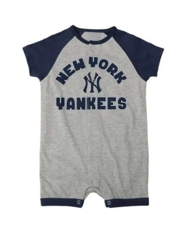 Outerstuff Infant Boys and Girls Heather Gray Toronto Blue Jays Extra Base  Hit Raglan Full-Snap Romper - Macy's