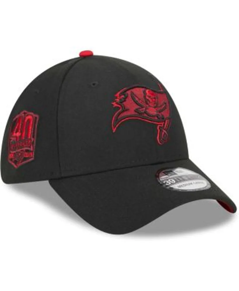 Tampa Bay Buccaneers New Era 2022 Sideline 59FIFTY Pop Fitted Hat