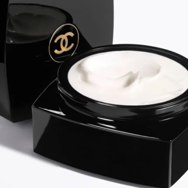  Chanel CHANEL Coco Noir Body Cream 5.3 oz (150 g