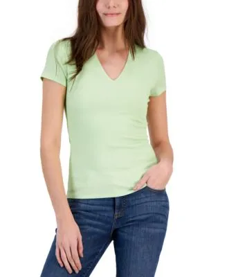 Women's Two-Toned Ribbed V-Neck Top, Created for Macy's