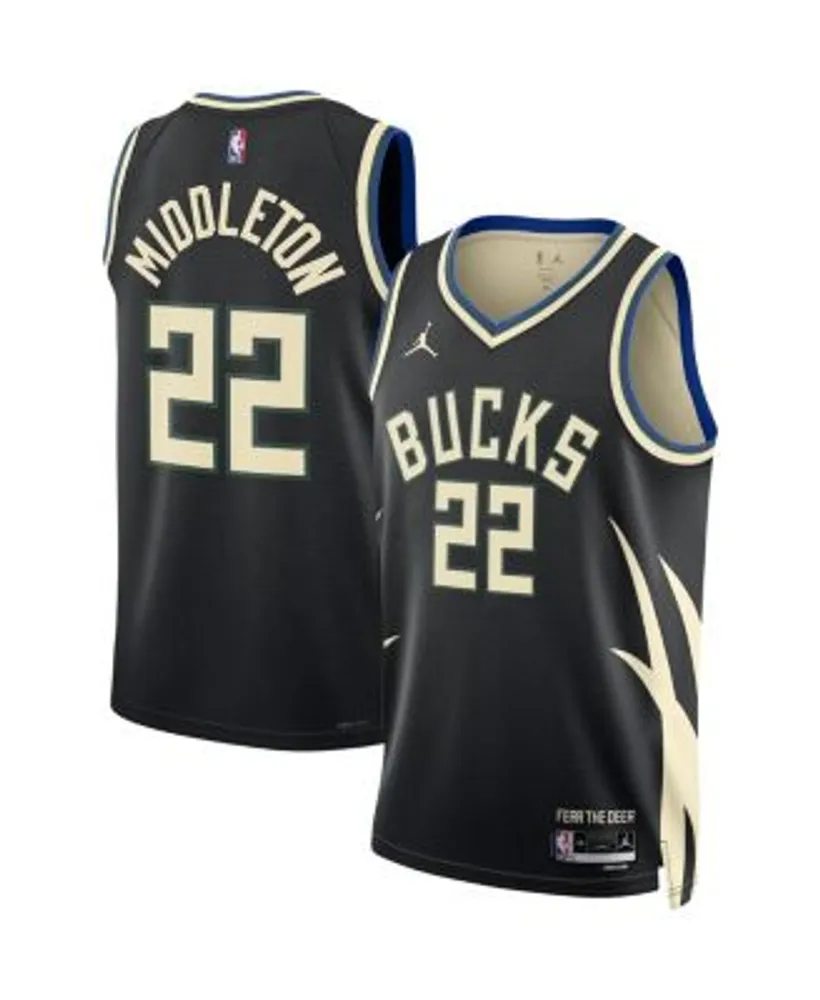Jordan Milwaukee Bucks Youth Statement Name and Number T-Shirt - Giannis  Antetokounmpo - Macy's