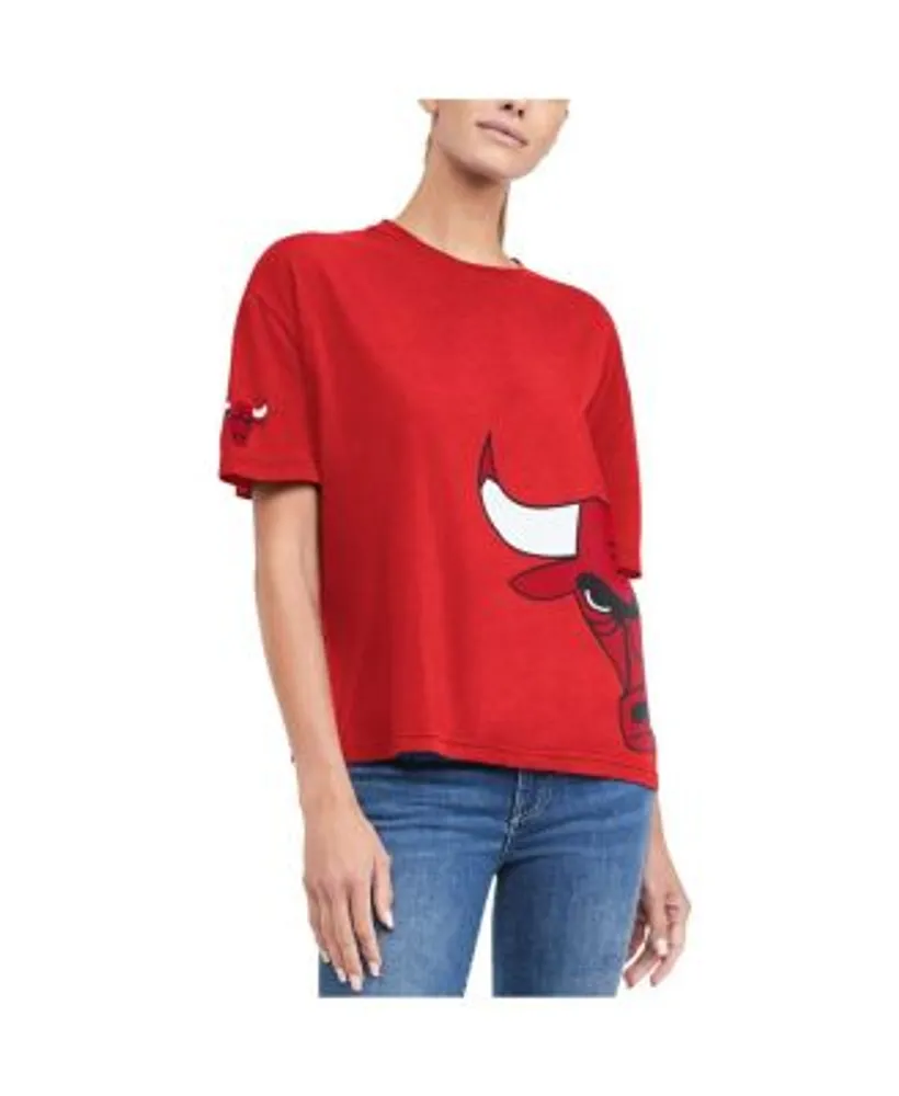 Women's Oversized Boyfriend Chicago Bulls Graphic Tee