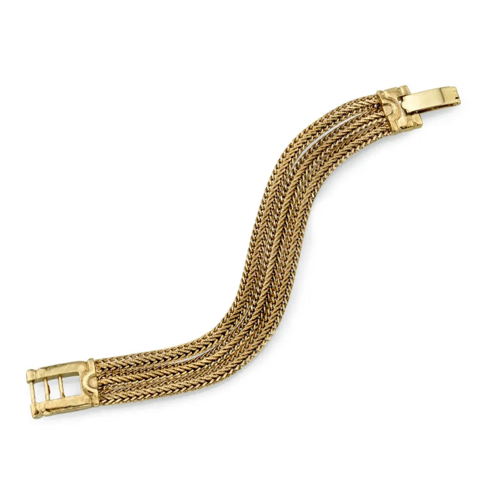 2028 Gold-Tone Clasp Bracelet