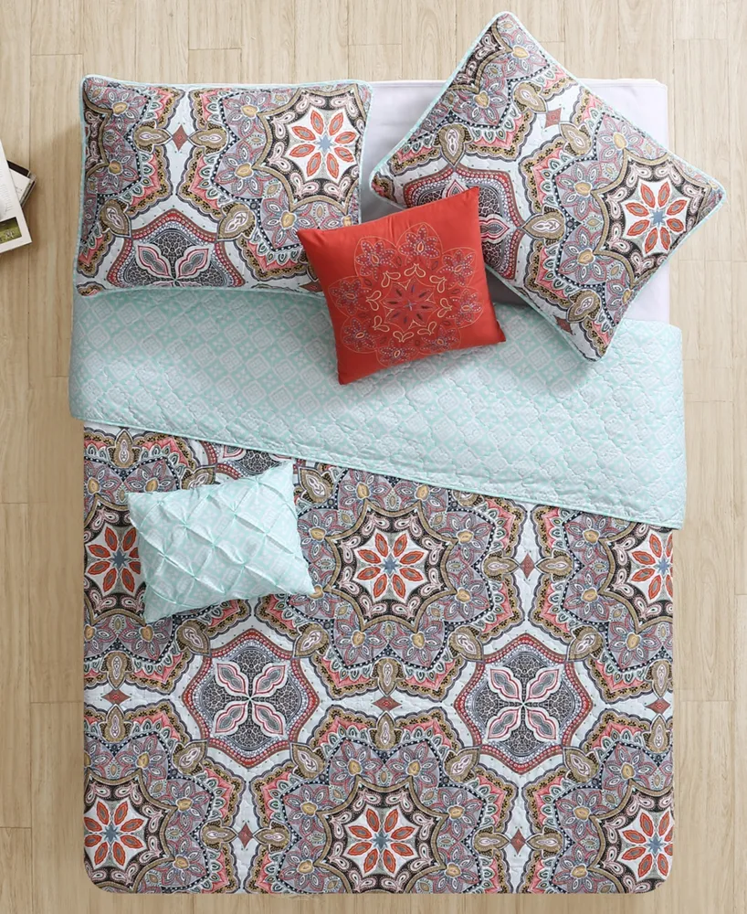 Vcny Home Yara Reversible 3-Pc. Full/Queen Quilt Set