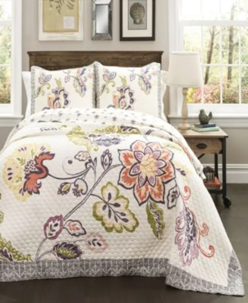 Aster 3 Pc. Set Quilt Sets