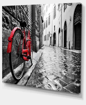 Designart Retro Vintage Red Bike Cityscape Photo Canvas Art Print - 40" X 30"
