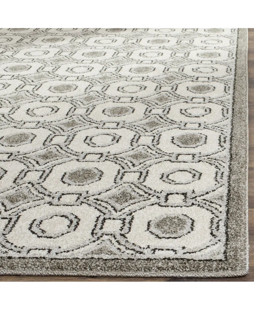 Safavieh Amherst AMT431 Ivory and Gray 4' x 6' Area Rug