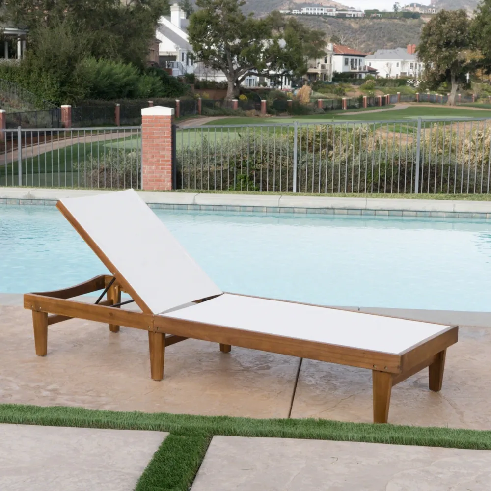 Summerland Outdoor Chaise