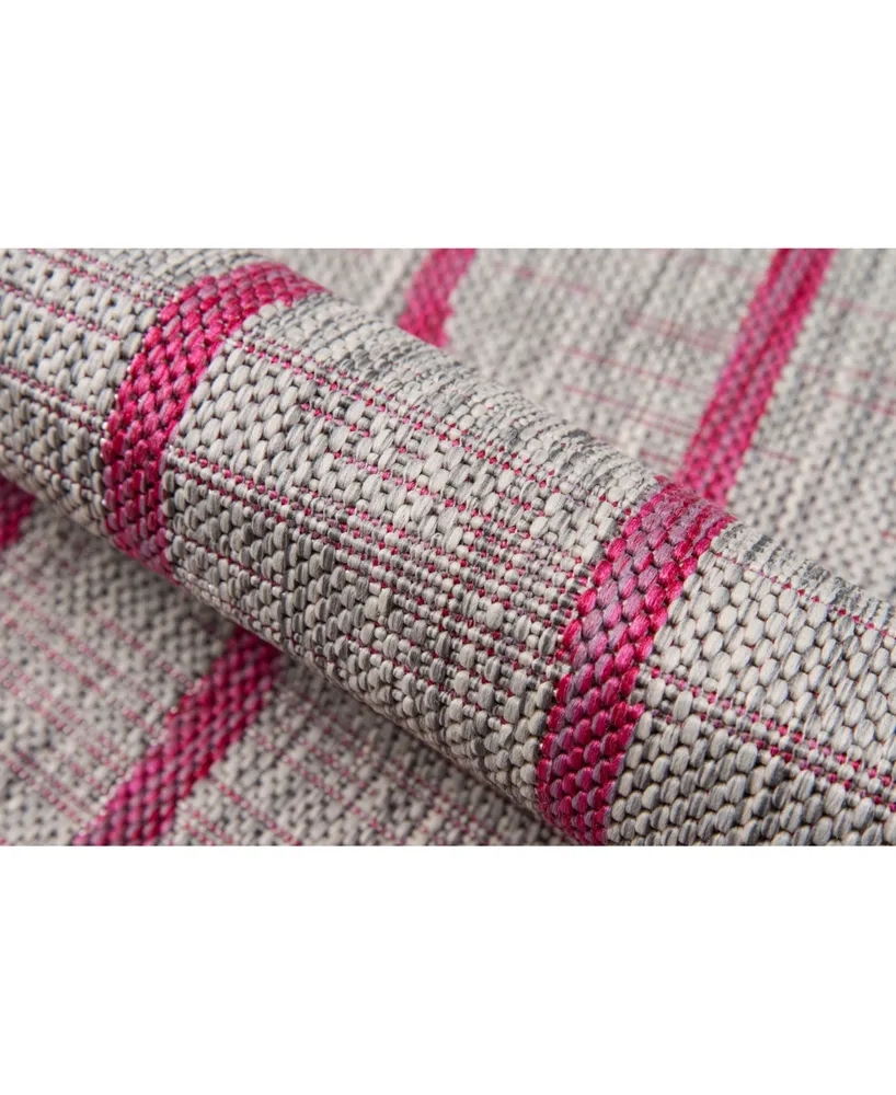 Novogratz Villa Vi-03 Fuschia 7'10" x 10'10" Outdoor Area Rug