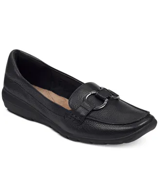 Easy Spirit Women's Avienta Slip-on Casual Flat Loafers