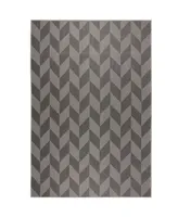 Nicole Miller Patio Country Calla 5'2" x 7'2" Outdoor Area Rug