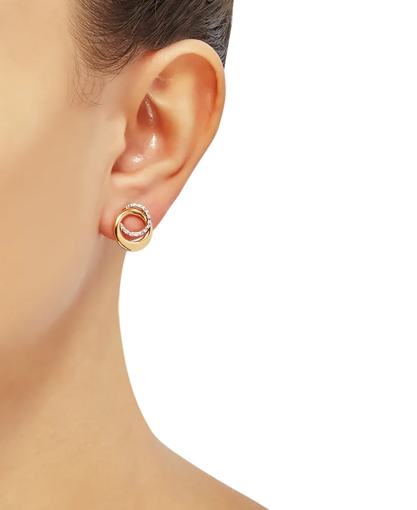 Diamond Interlocking Circle Stud Earrings (1/10 ct. t.w.) in 10k Gold