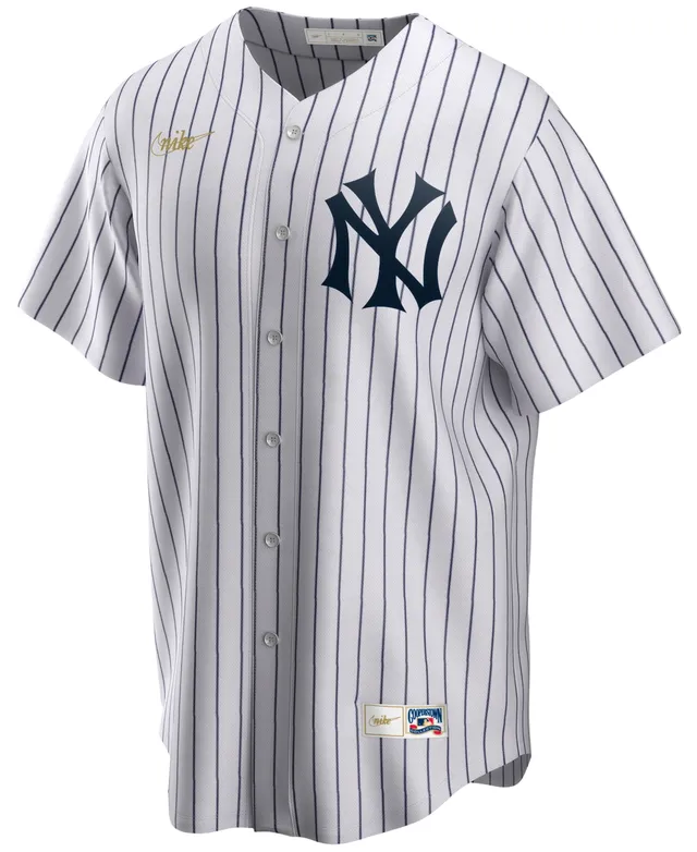 Nike New York Yankees Men's Coop Babe Ruth Name and Number Player T-Shirt -  Macy's