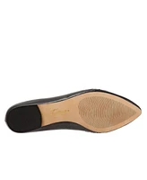 Trotters Estee Woven Flat