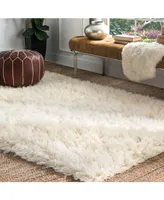 nuLoom Flokati Greek Alexis Flokati Neutral 4' x 6' Area Rug