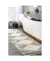 nuLoom Bria 2'6" x 12' Runner Rug