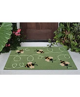 Liora Manne' Frontporch Buzzy Bees Green 2'6" x 4' Outdoor Area Rug