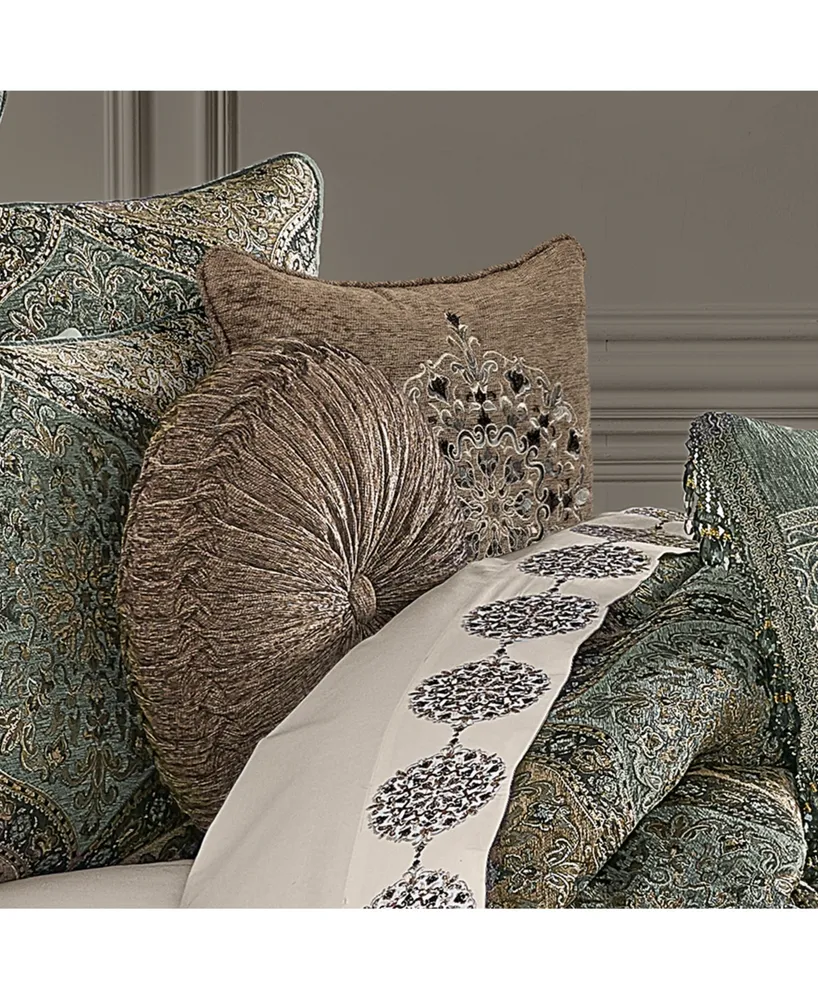 J Queen New York Dorset Decorative Pillow, 18" x 18"