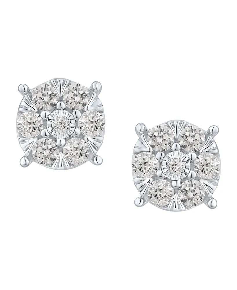 Diamond Cluster Stud Earrings (3/4 ct. t.w.) in 14k White Gold