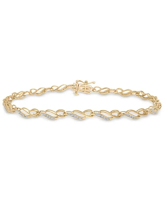 Diamond Link Bracelet (1/10 ct. t.w.) in 10k Gold