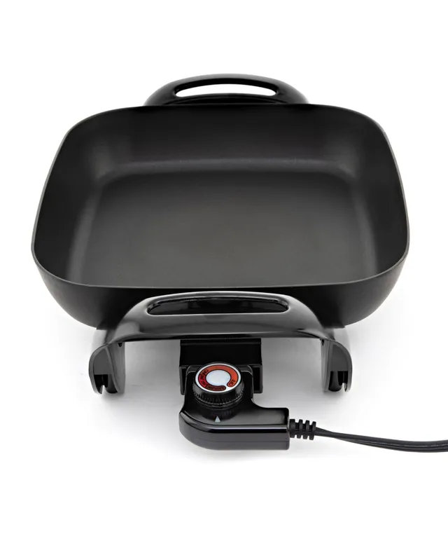 Brentwood Sk-46 8-Inch Nonstick Electric Skillet in Black with Lid
