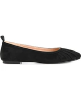 Journee Collection Women's Tannya Ruched Ballet Flats