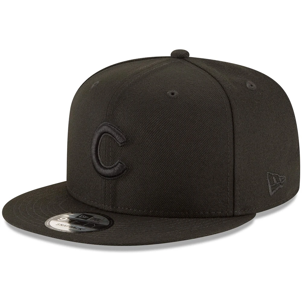 New Era Men's Chicago Cubs Black on Black 9FIFTY Team Snapback Adjustable Cap