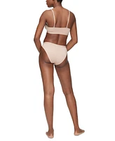Calvin Klein Women's Form To Body Unlined Bralette QF6757