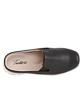 Trotters Uma Sneaker