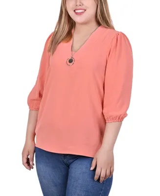 Plus 3/4 Puff Sleeve Top with Detachable Necklace