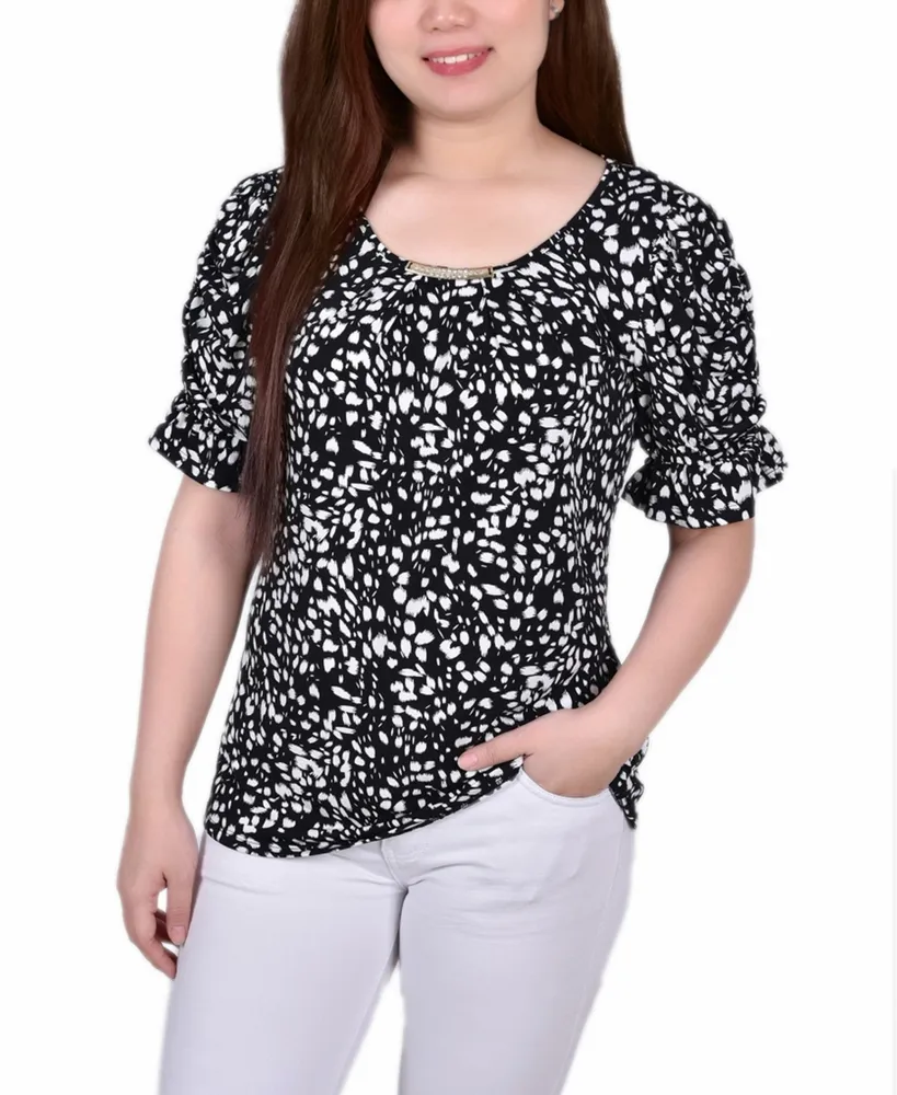 Women's Elbow Cuffed Sleeve Hardware Top