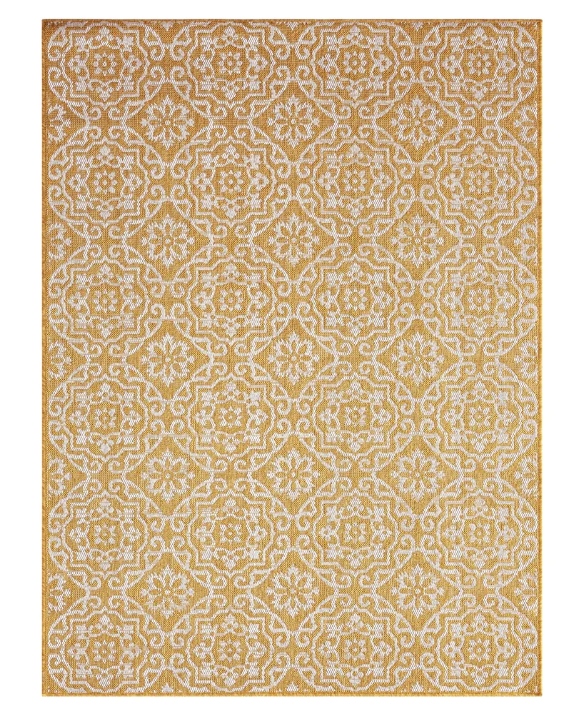 Nicole Miller Patio Country Danica 6'6" x 9'2" Area Rug