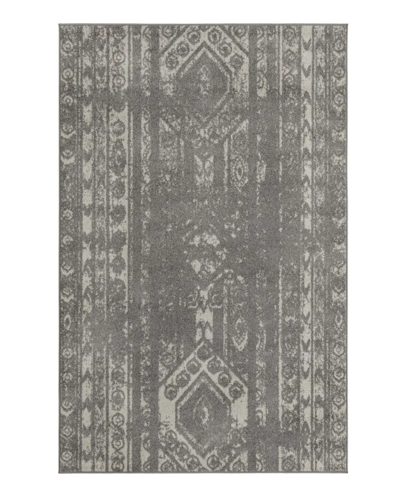 Bayshore Home Alfred ALF01 5'3" x 8' Area Rug