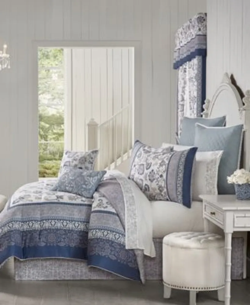 Royal Court Chelsea Comforter Sets