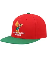 Men's Mitchell & Ness Red and Green Milwaukee Bucks Hardwood Classics Snapback Hat