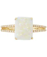 Opal (1-3/4 ct. t.w.) & Diamond (1/10 ct. t.w.) Ring in 14k Gold