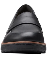 Clarks Women's Sharon Gracie Slip-On Loafer Flats