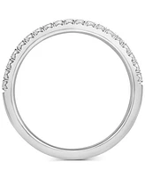 Diamond Half Circle Wedding Band (1/4 ct. t.w.) Platinum