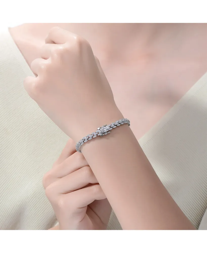 Genevive Rhodium-Plated with Cubic Zirconia Round Flat Link Tennis Bracelet in Sterling Silver