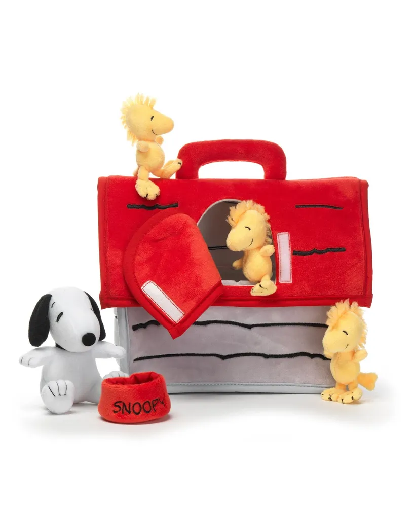 Lambs & Ivy Classic Snoopy Interactive Plush Doghouse with 5 Stuffed Animal Toys