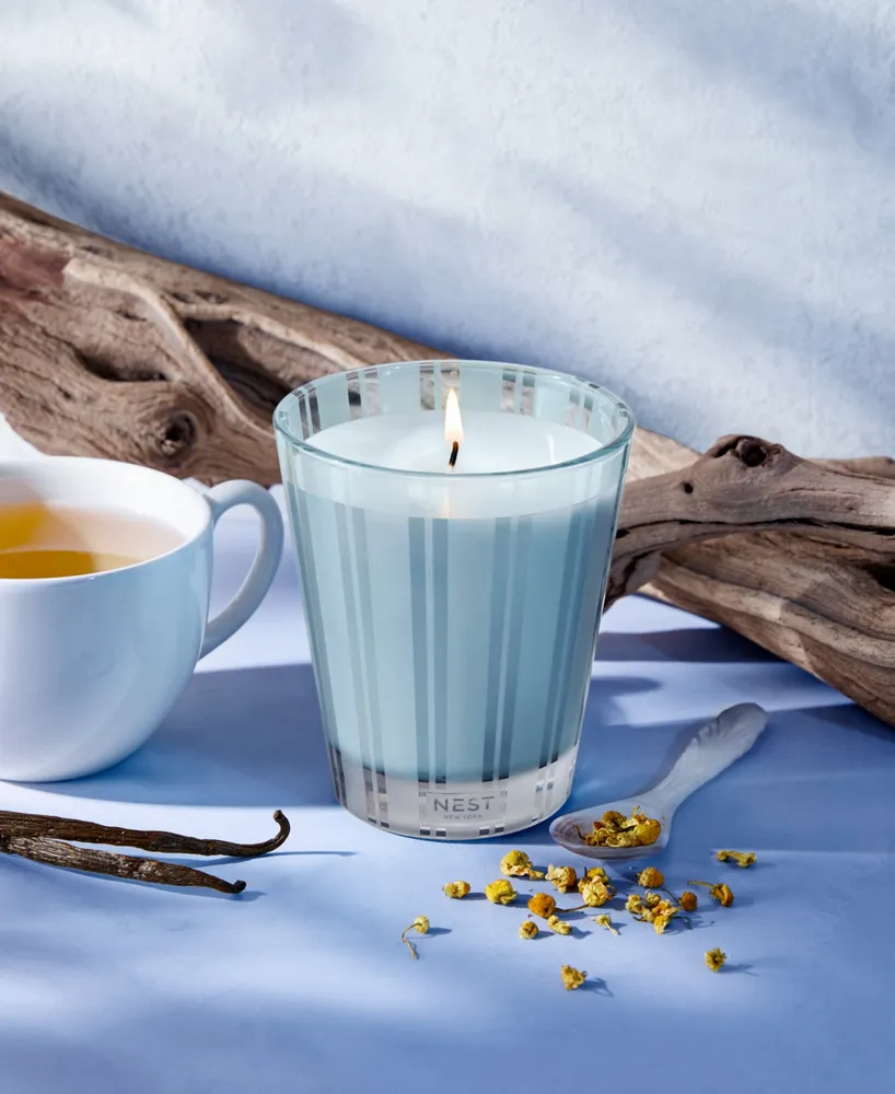 Nest New York Driftwood & Chamomile Classic Candle, 8.1 oz.