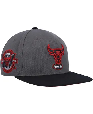 Men's Mitchell & Ness Gray Chicago Bulls Hardwood Classics Born Bred Fitted Hat